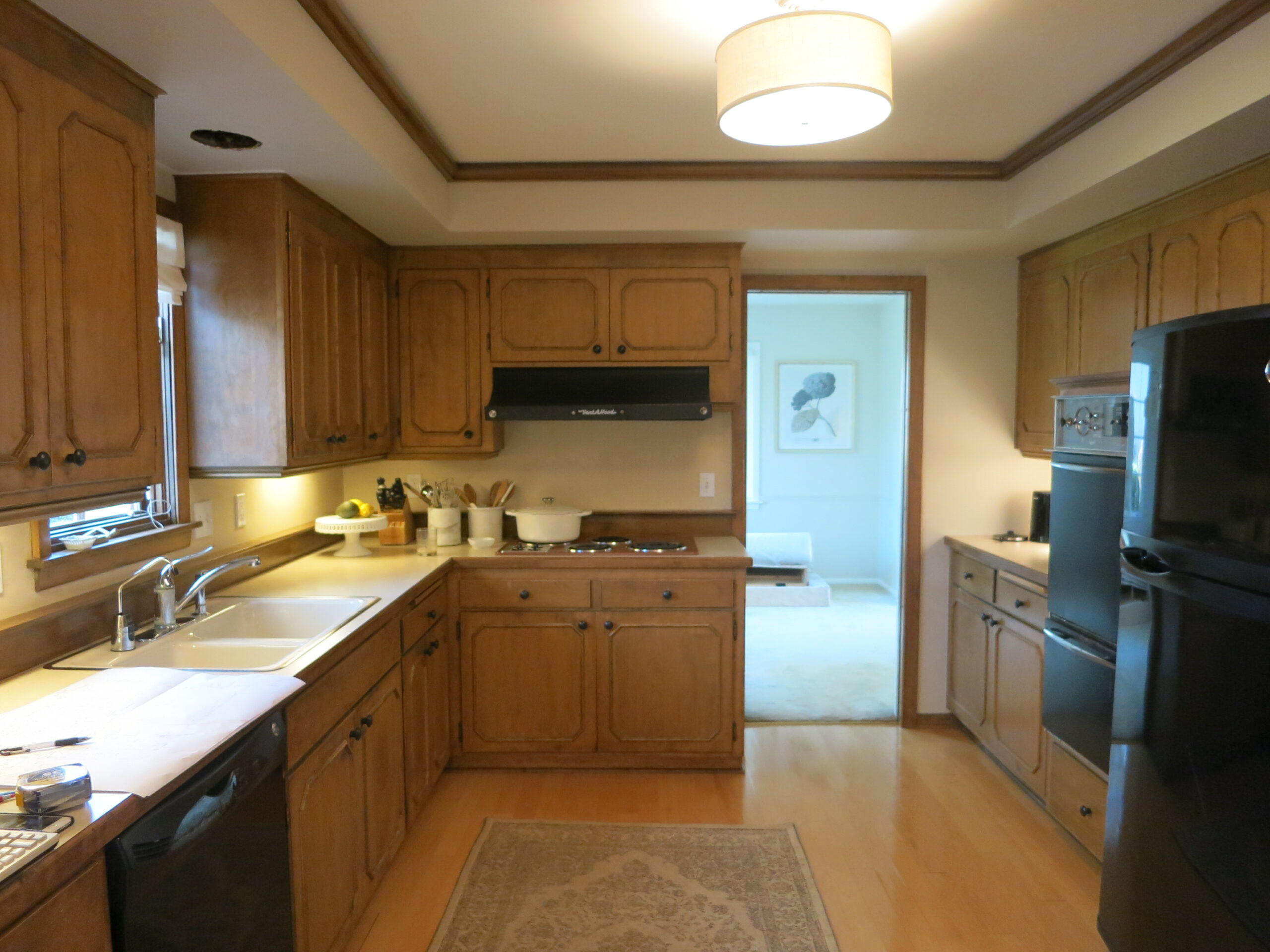 Kitchen before renovation