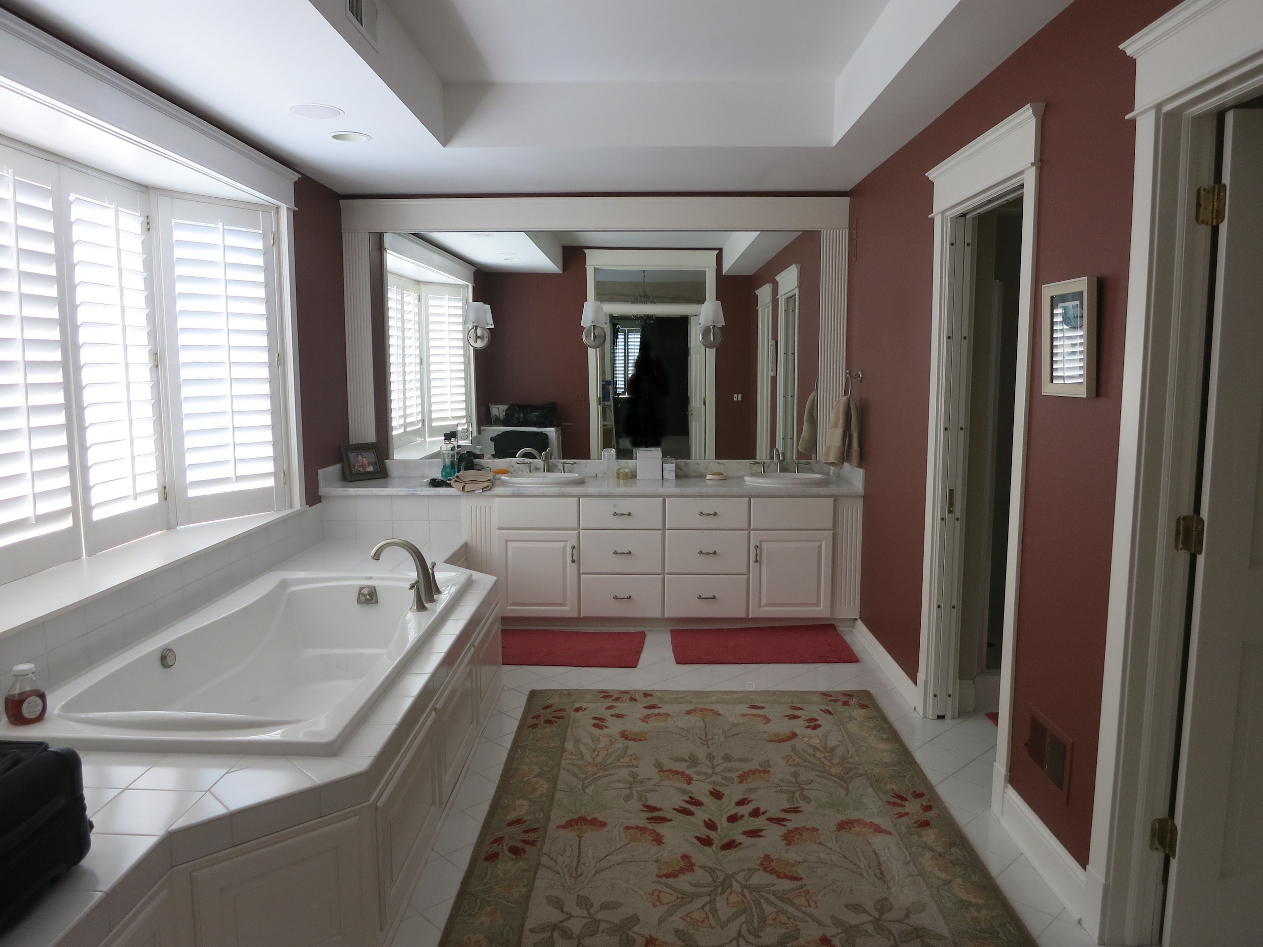 Primary bathroom before remodel