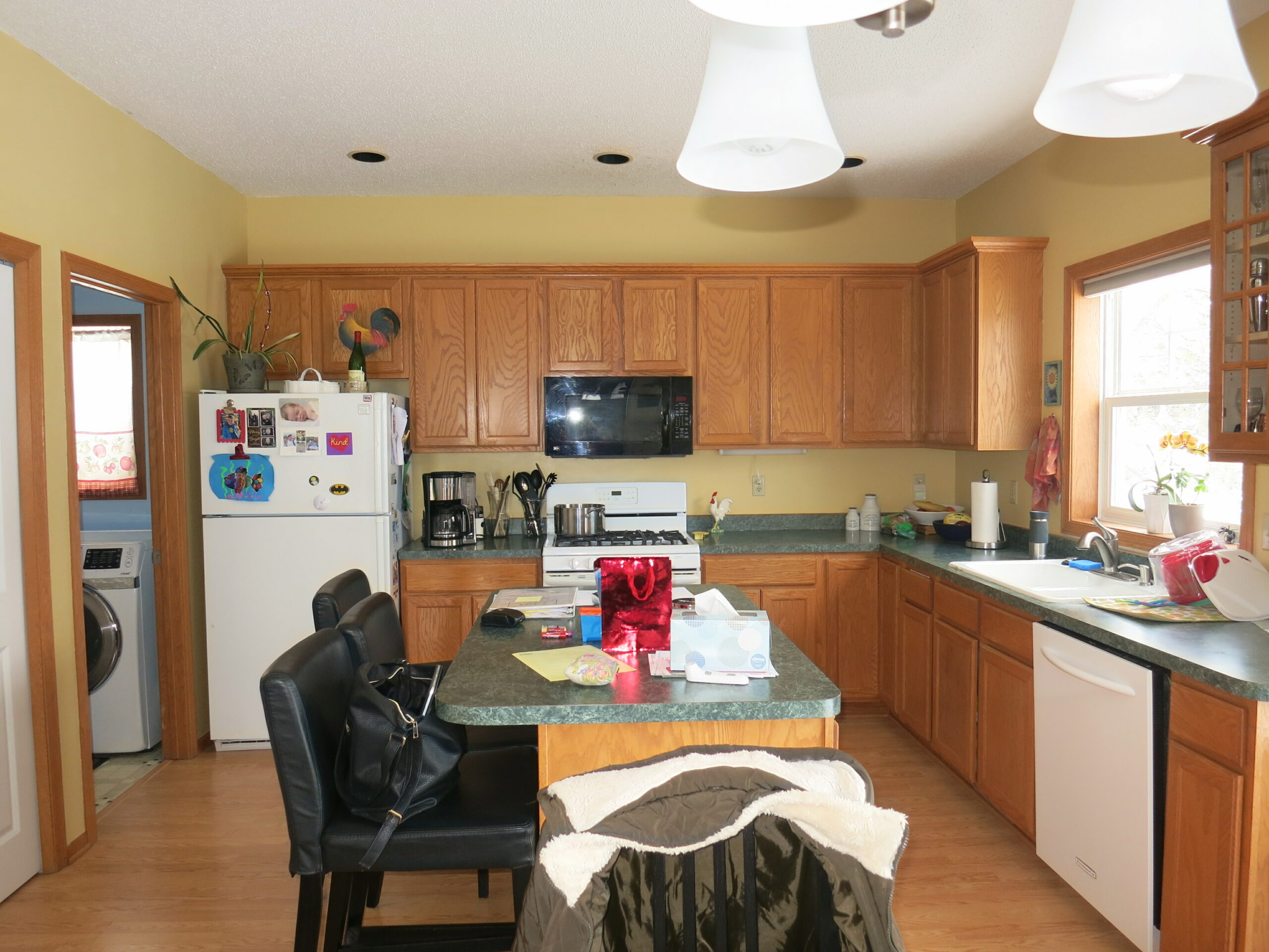 kitchen before renovation