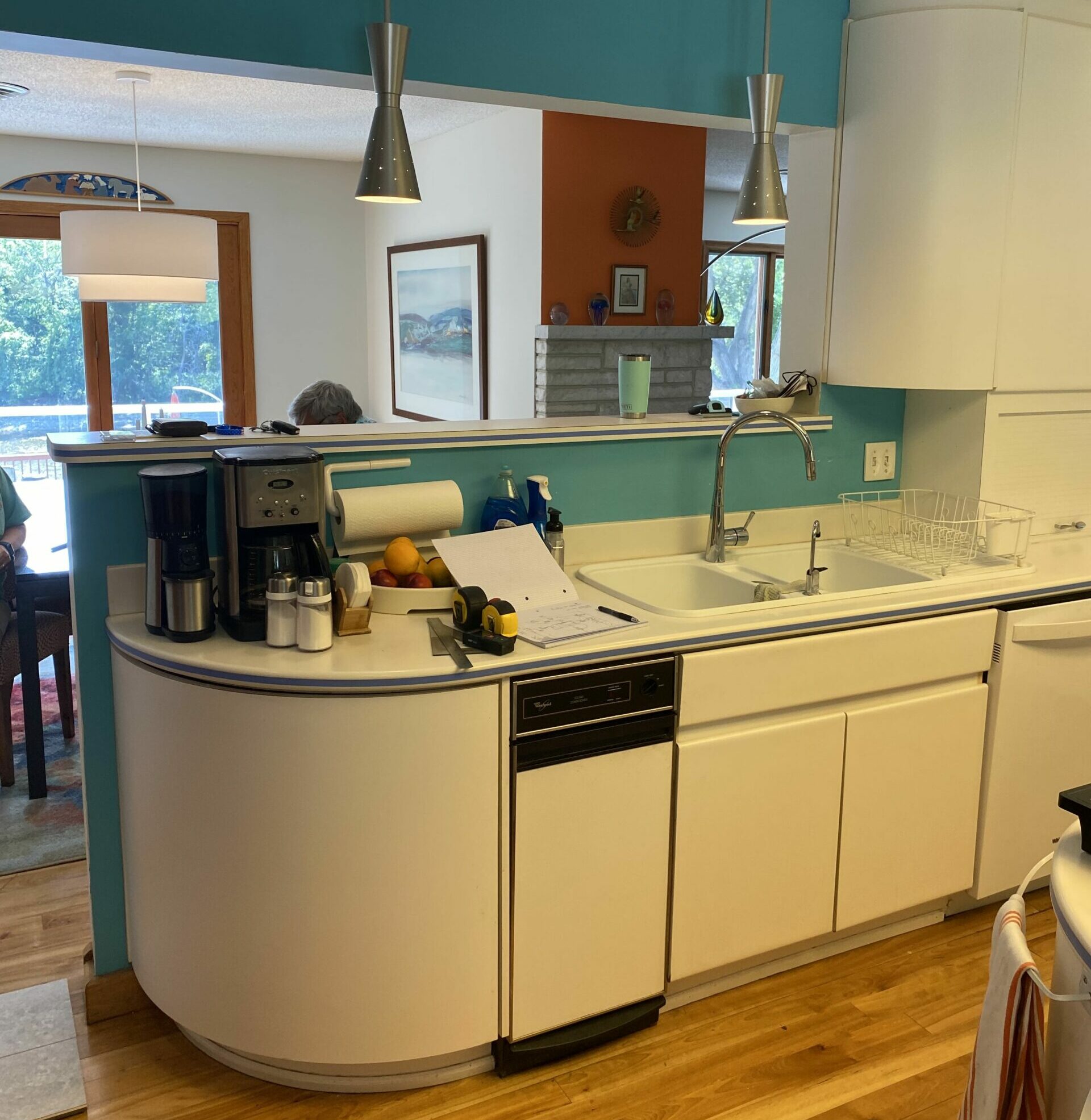 Kitchen before remodel